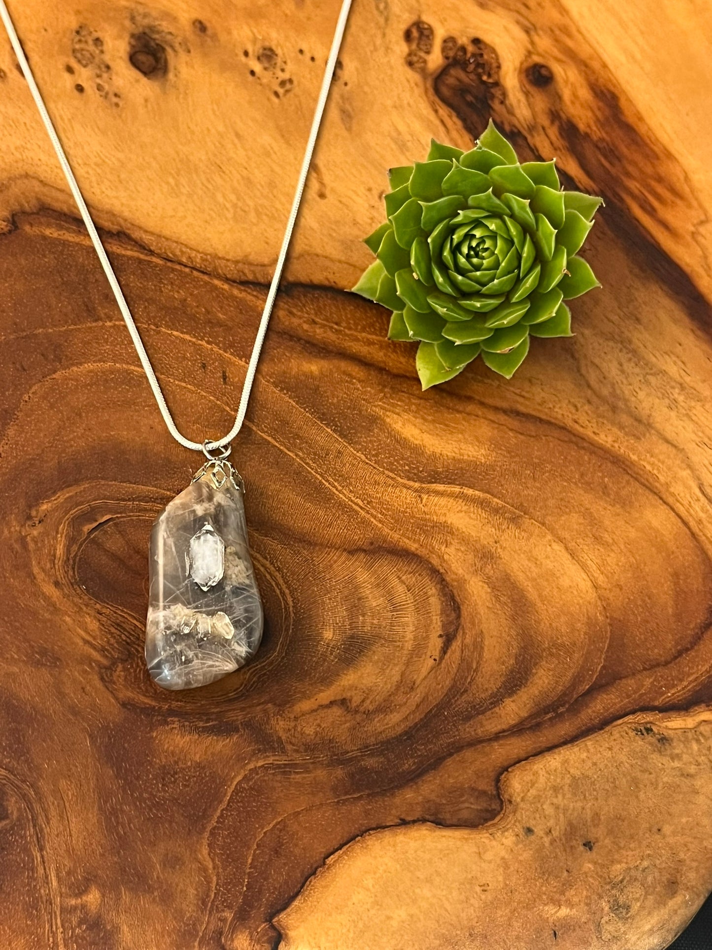 Maansteen en bergkristal